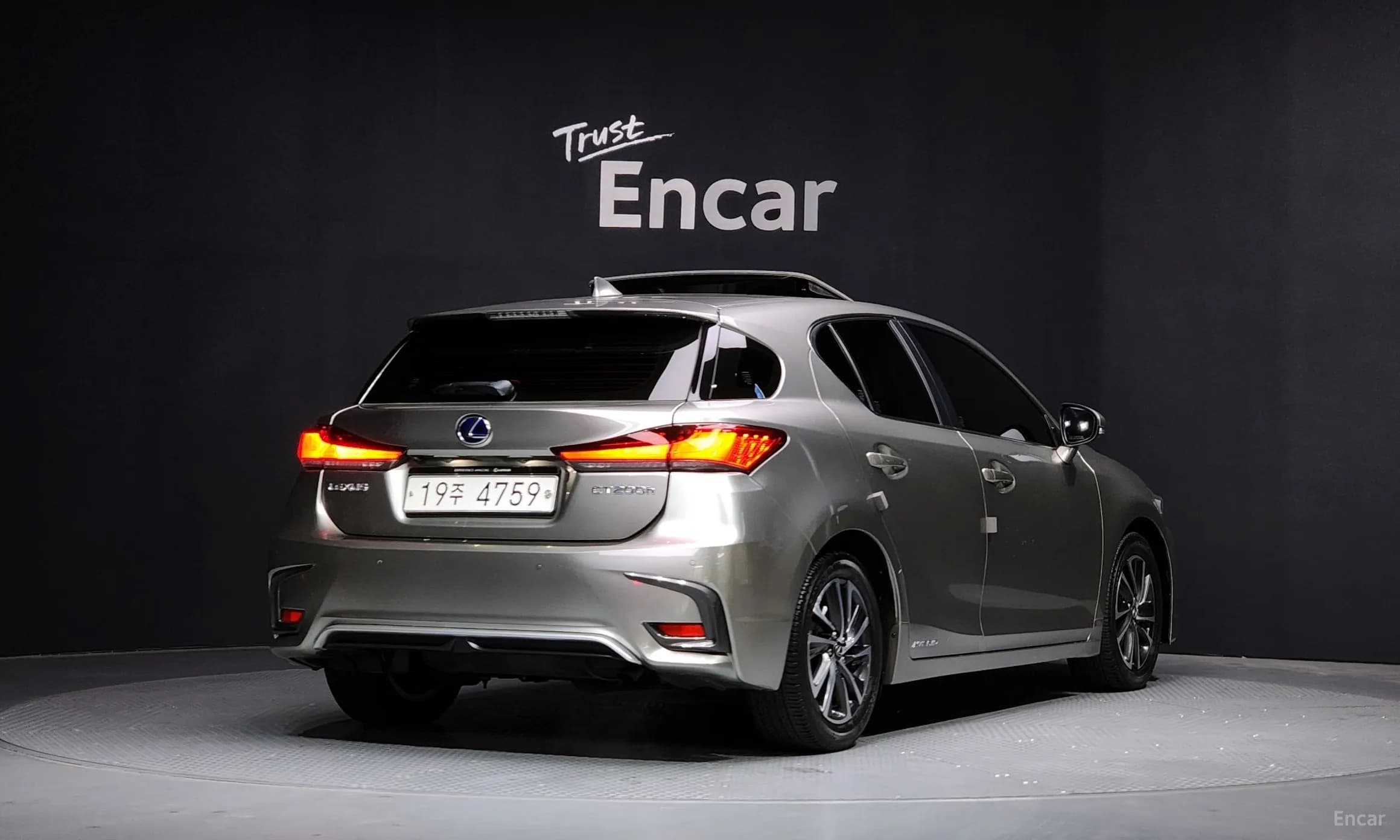CT200h