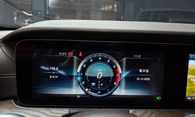 E-Class W213