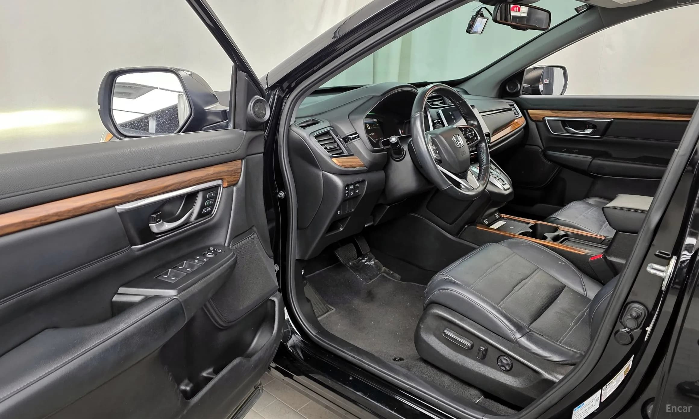 CR-V 5th generation