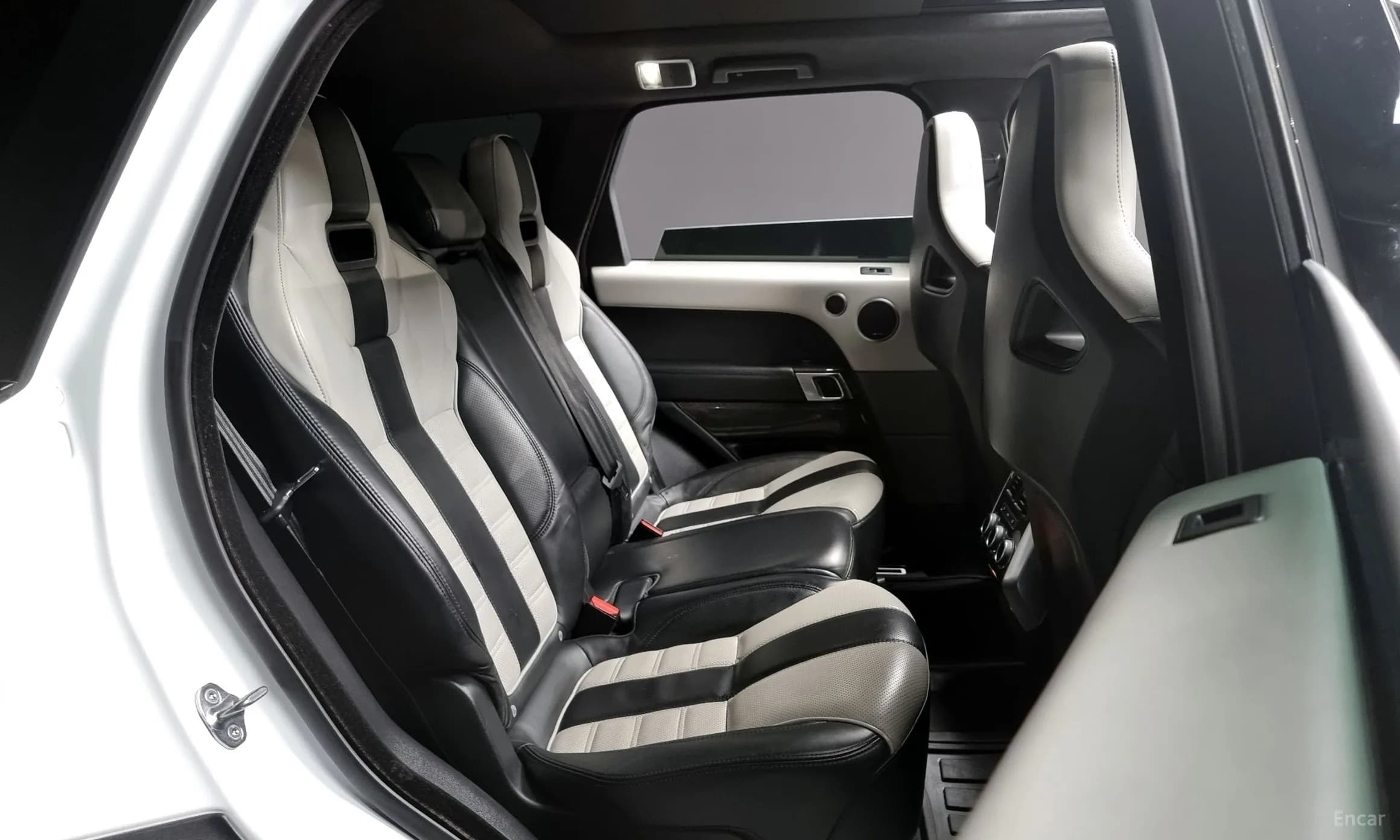 Range Rover Sport 2nd Generation