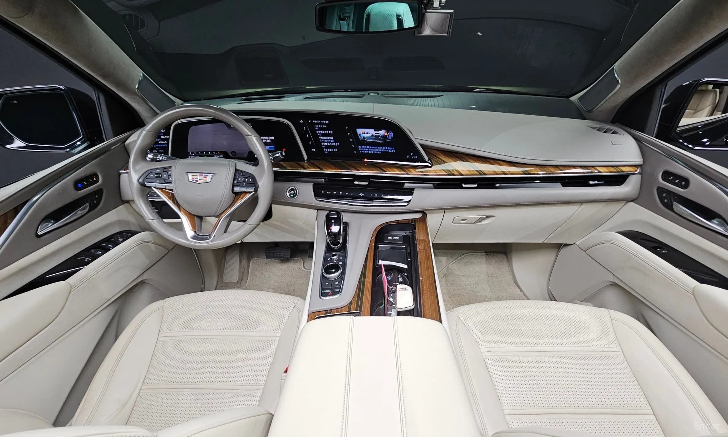Escalade 5th Generation