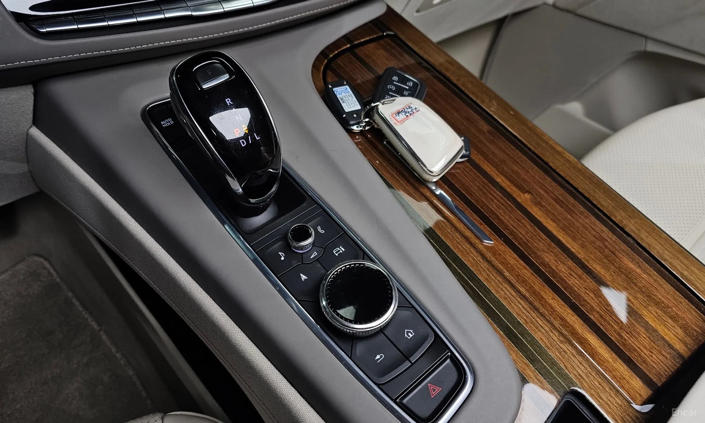 Escalade 5th Generation