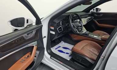 A6 (C8)