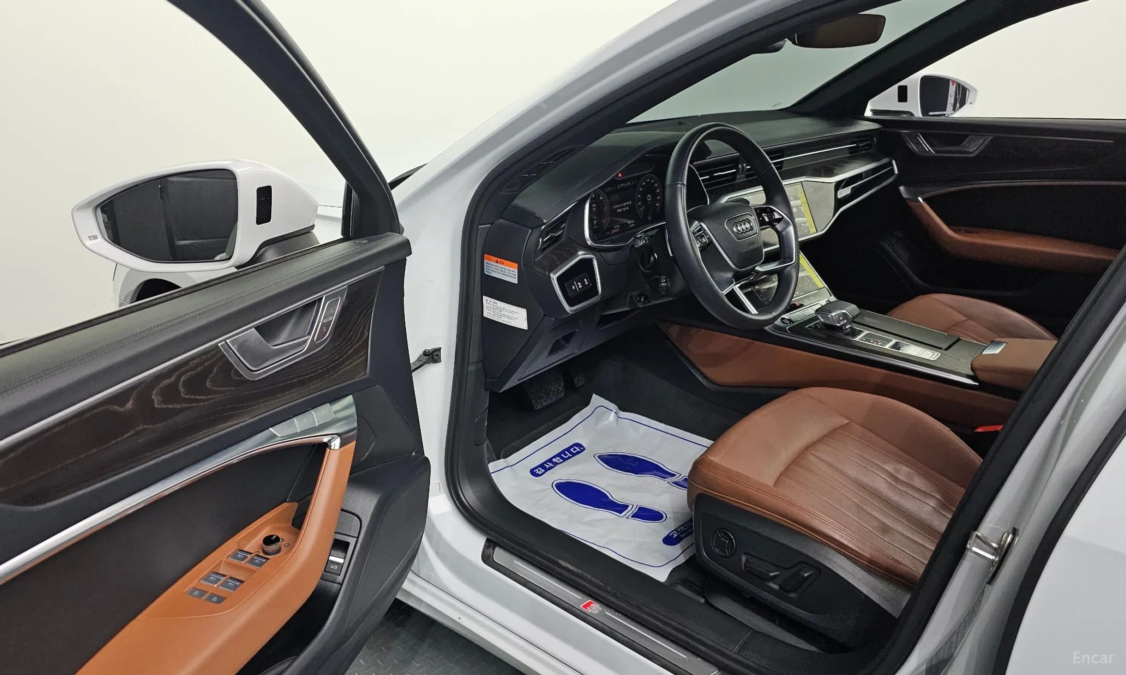 A6 (C8)