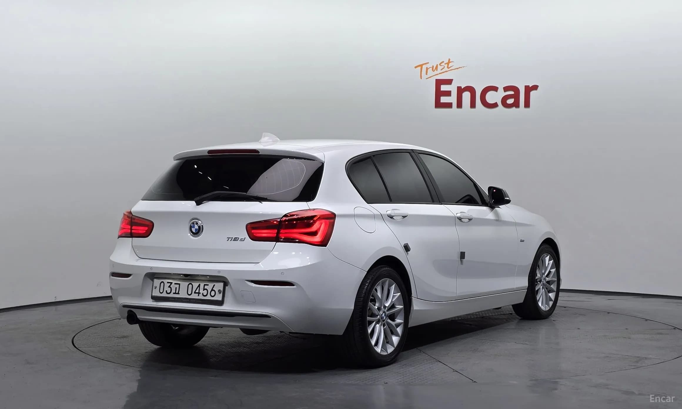 1 Series (F20)