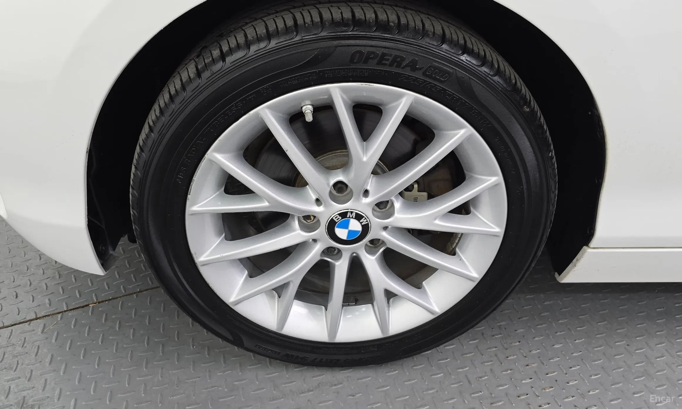 1 Series (F20)
