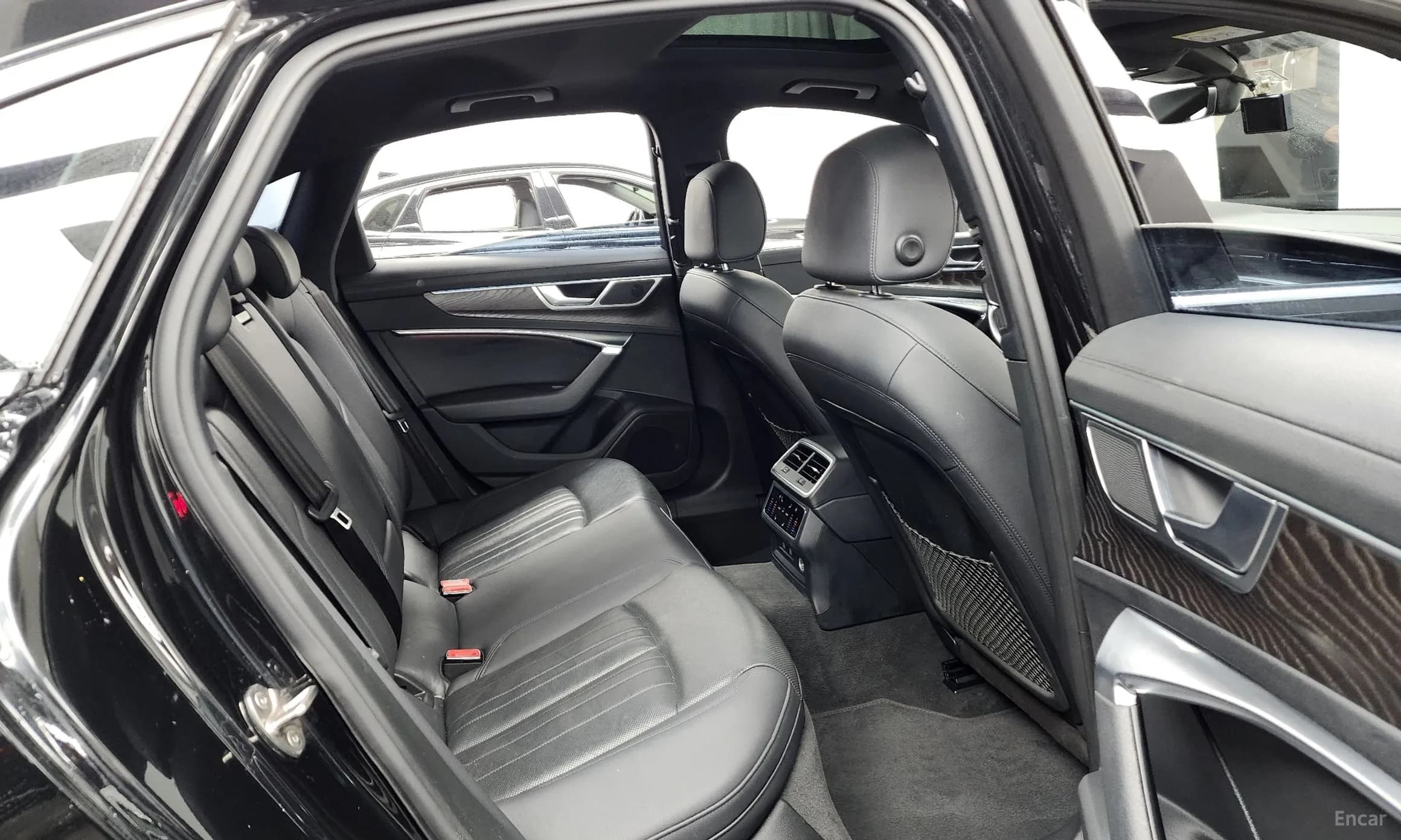 A6 (C8)