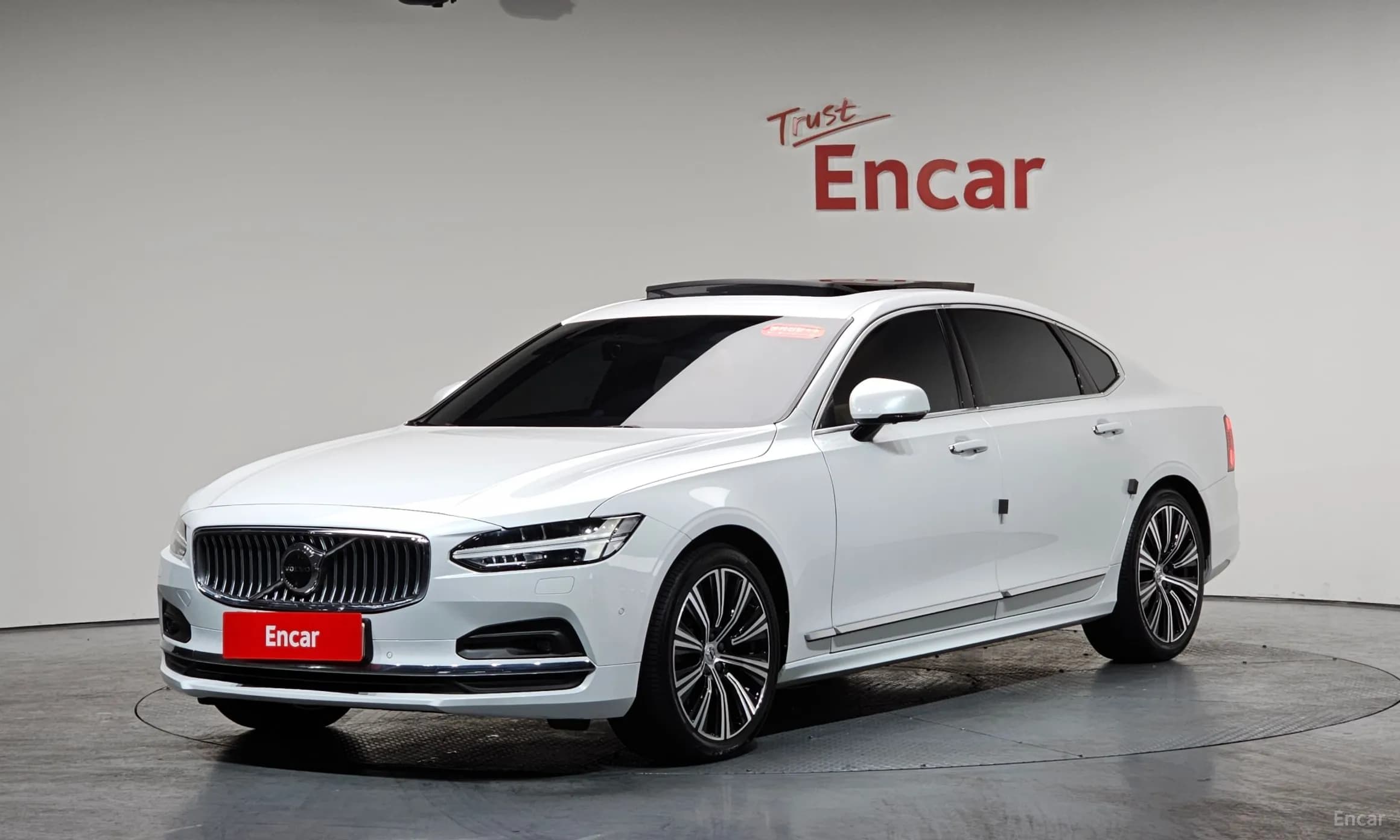 S90
