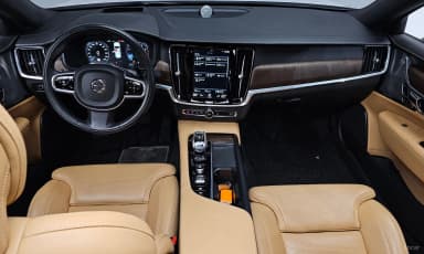 S90