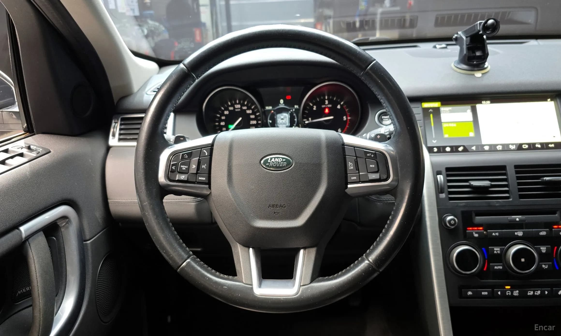 Discovery Sports