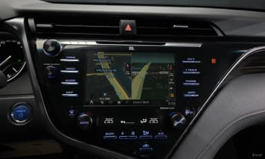Camry (XV70)
