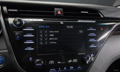 Camry (XV70)