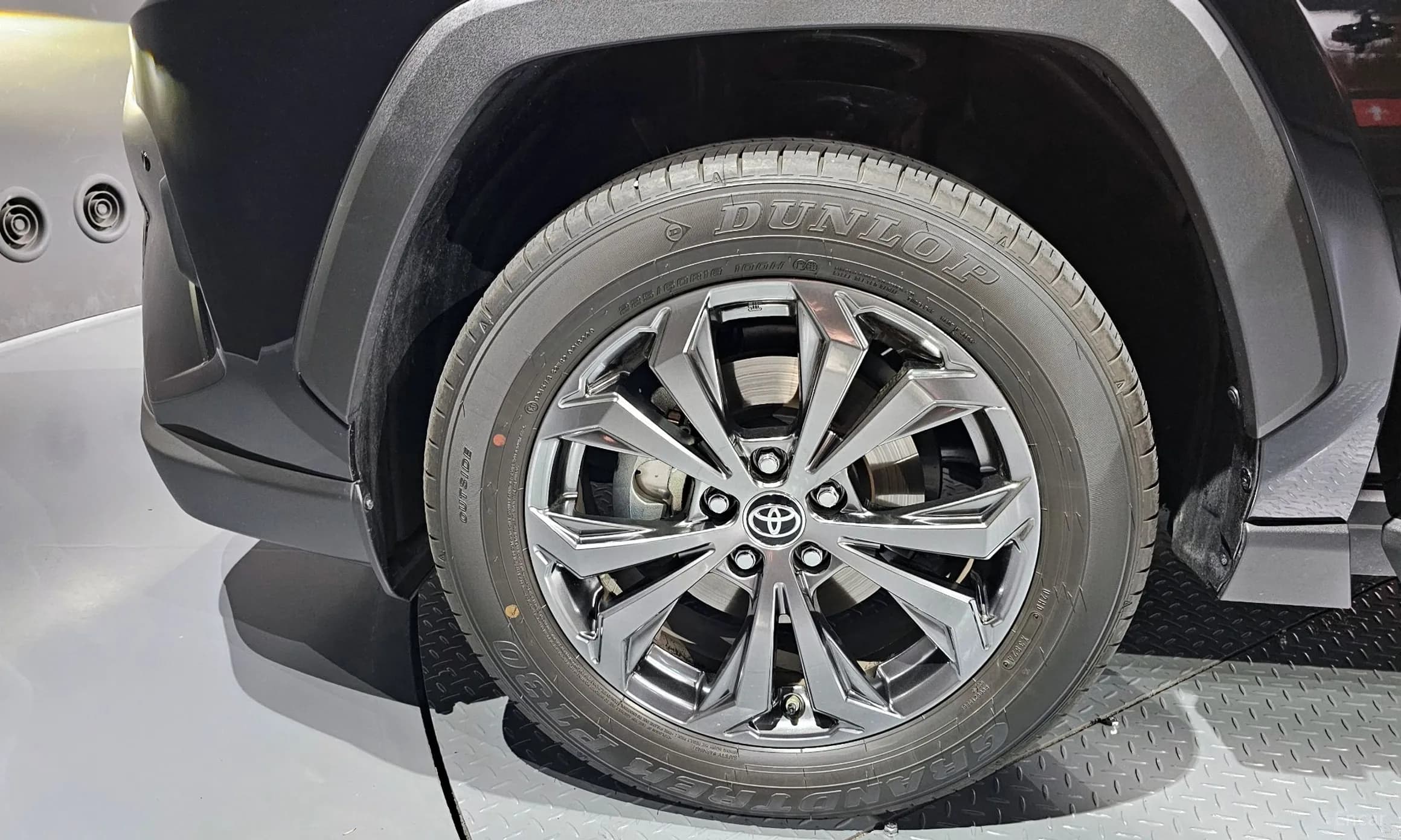 RAV4 5th Generation