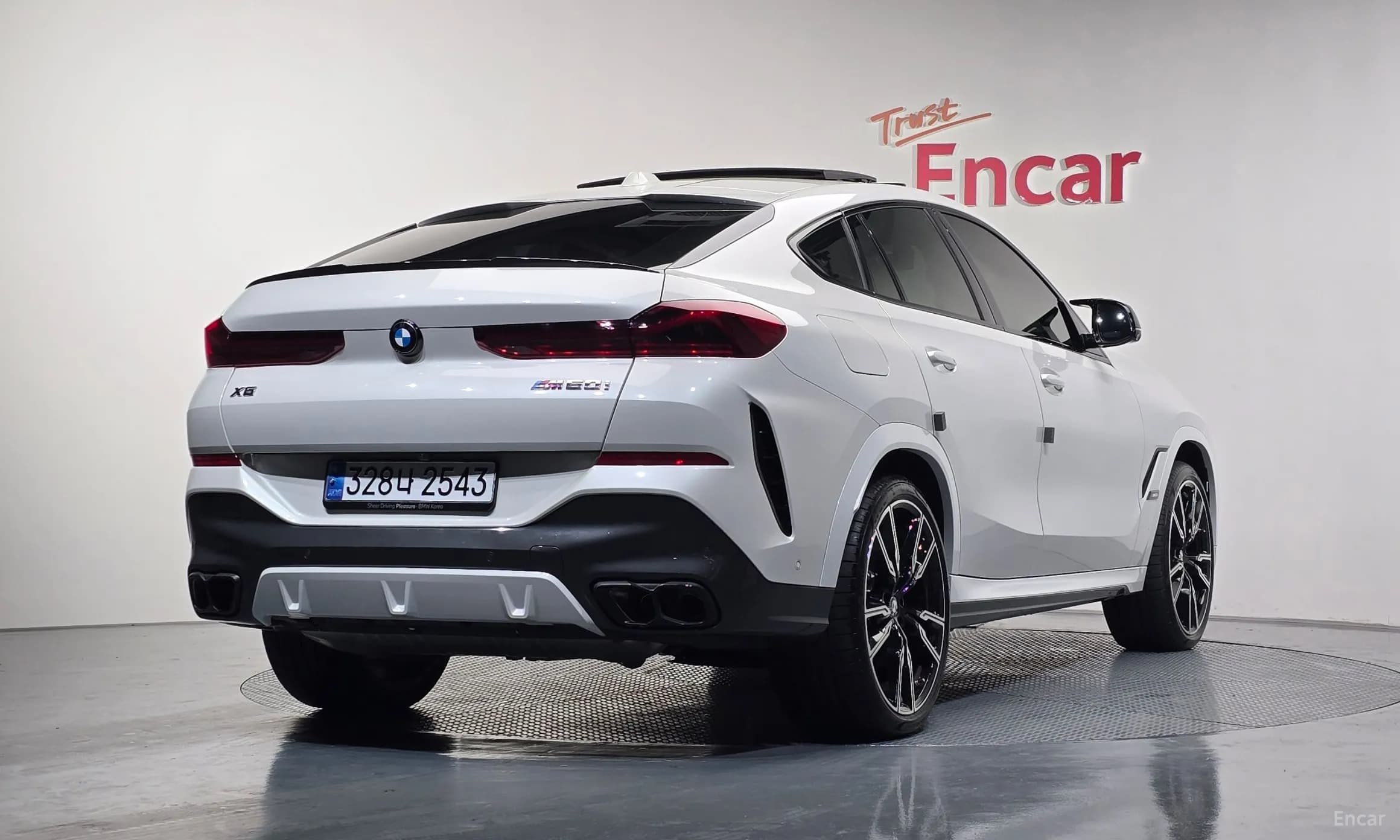 X6 (G06)