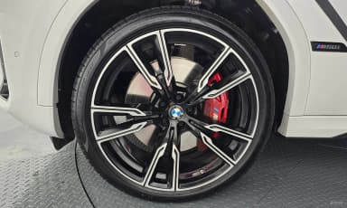 X6 (G06)