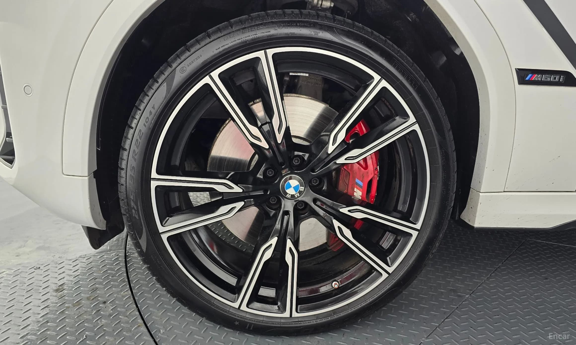 X6 (G06)