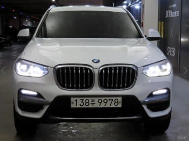 X3 (G01)