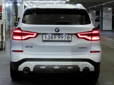 X3 (G01)