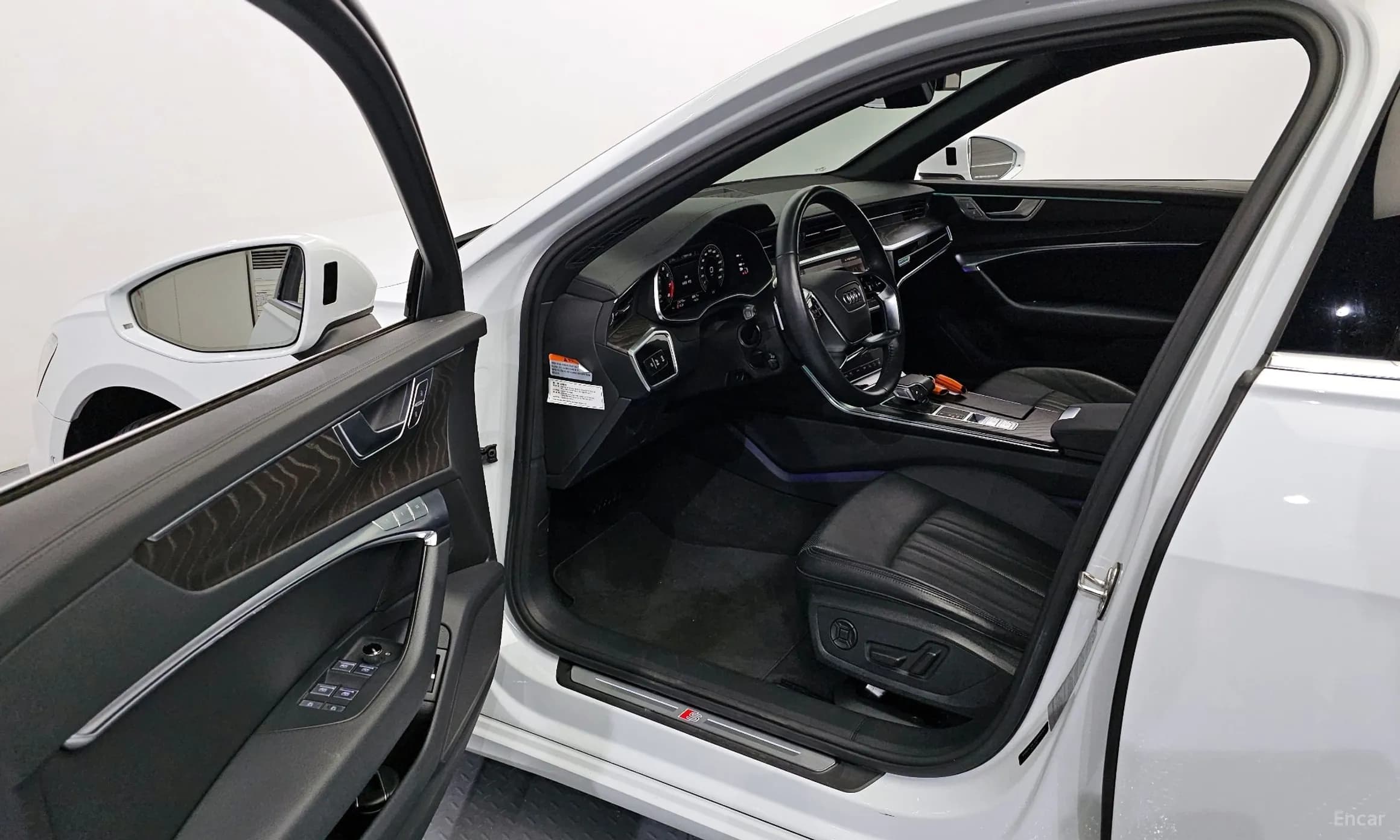 A6 (C8)