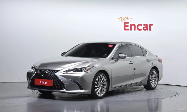 ES300h 7th Generation