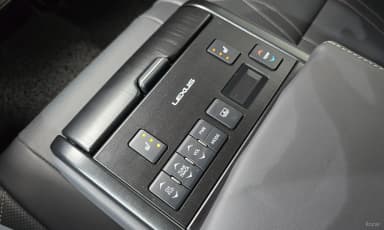 ES300h 7th Generation