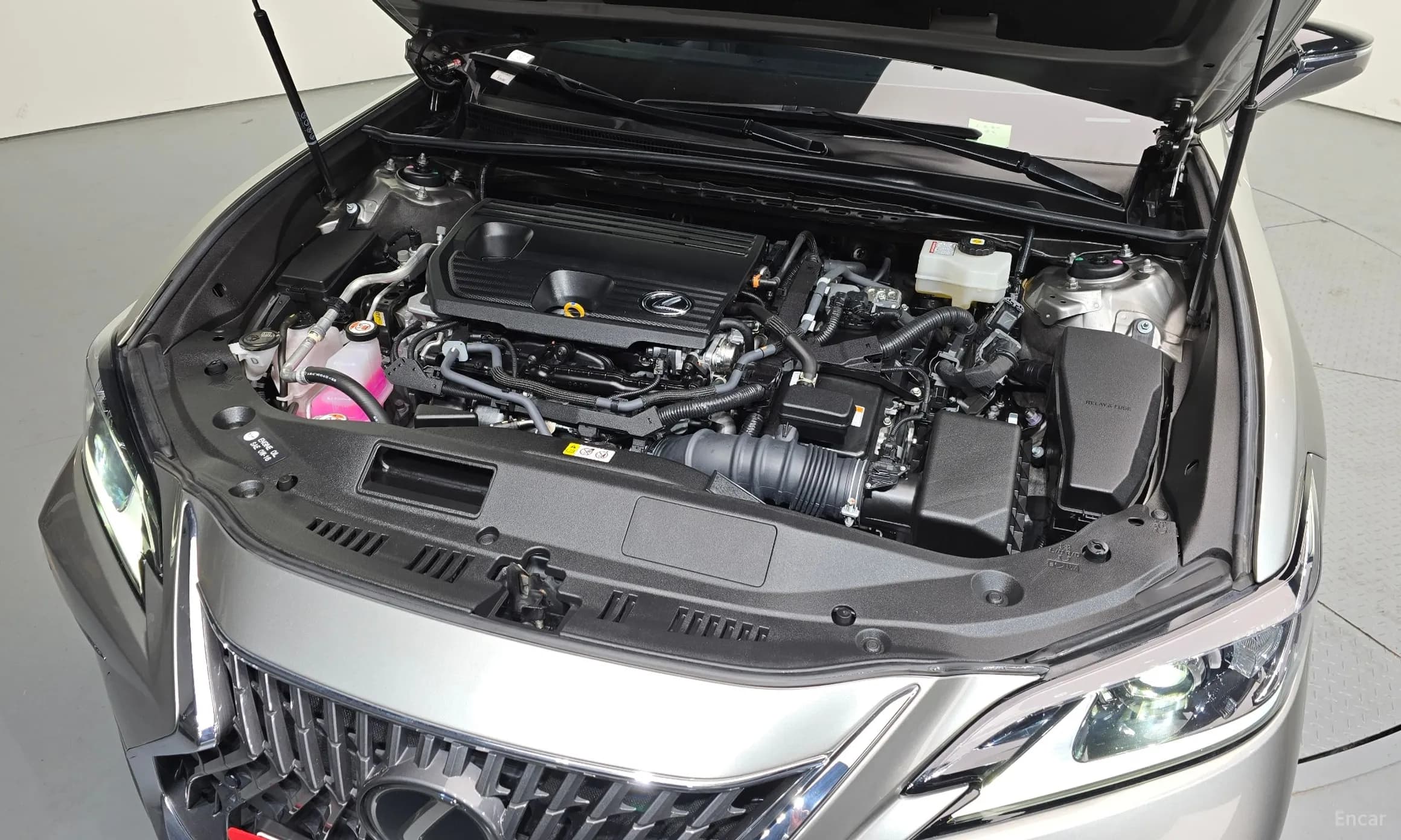 ES300h 7th Generation