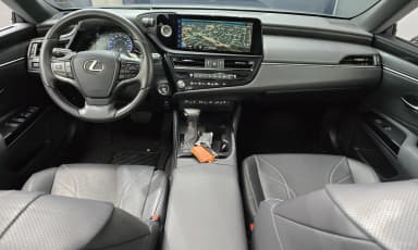 ES300h 7th Generation