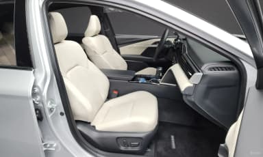 Camry (XV80)