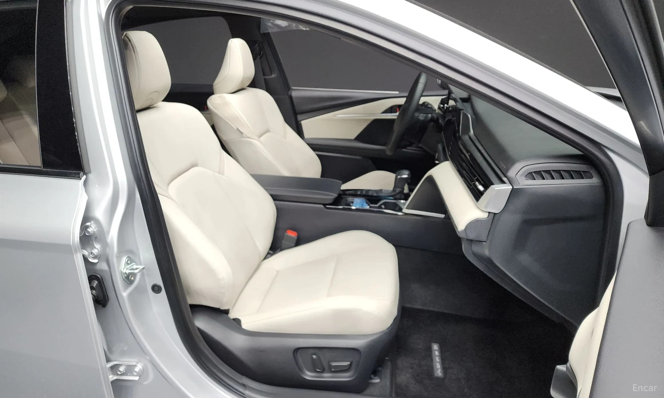 Camry (XV80)