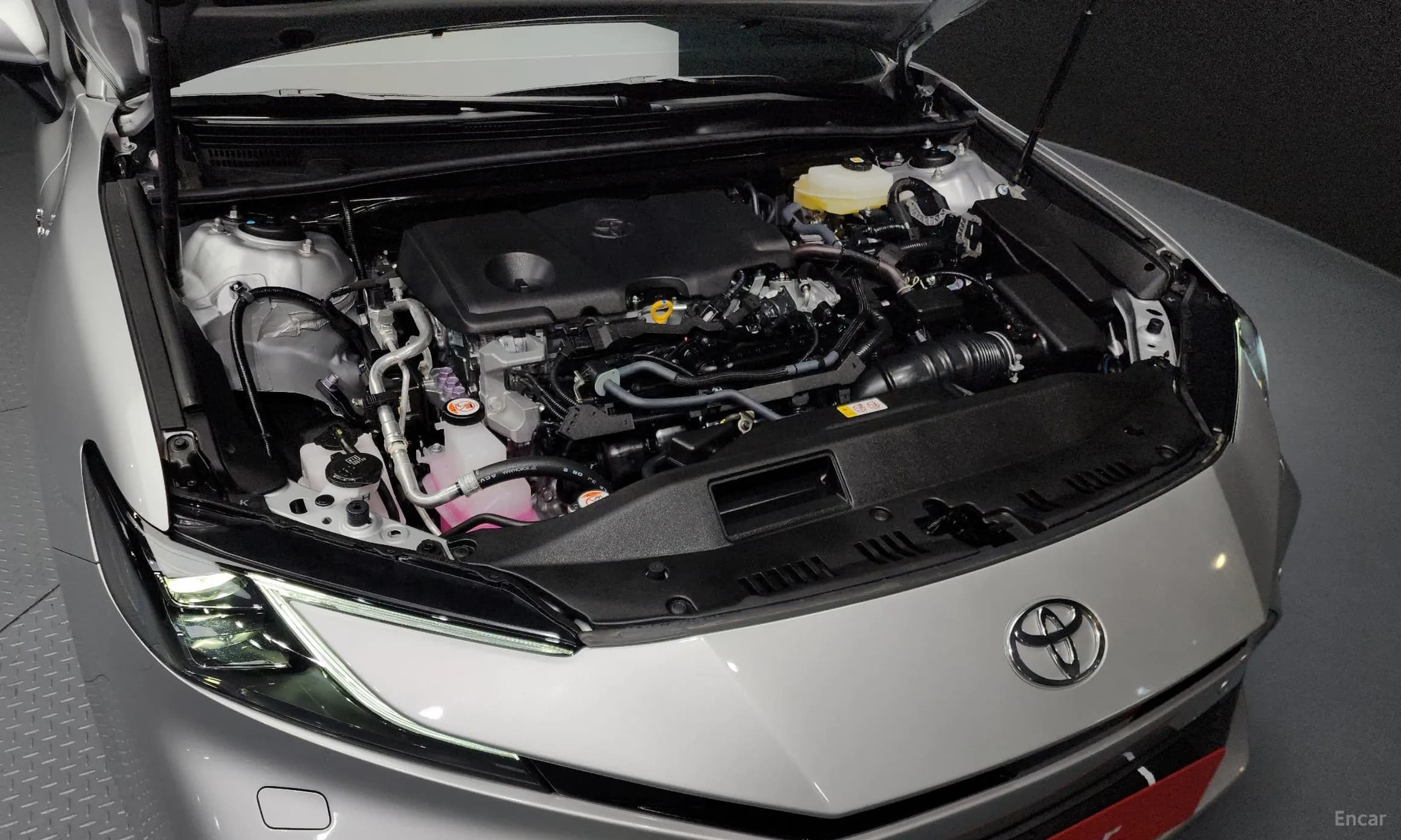 Camry (XV80)