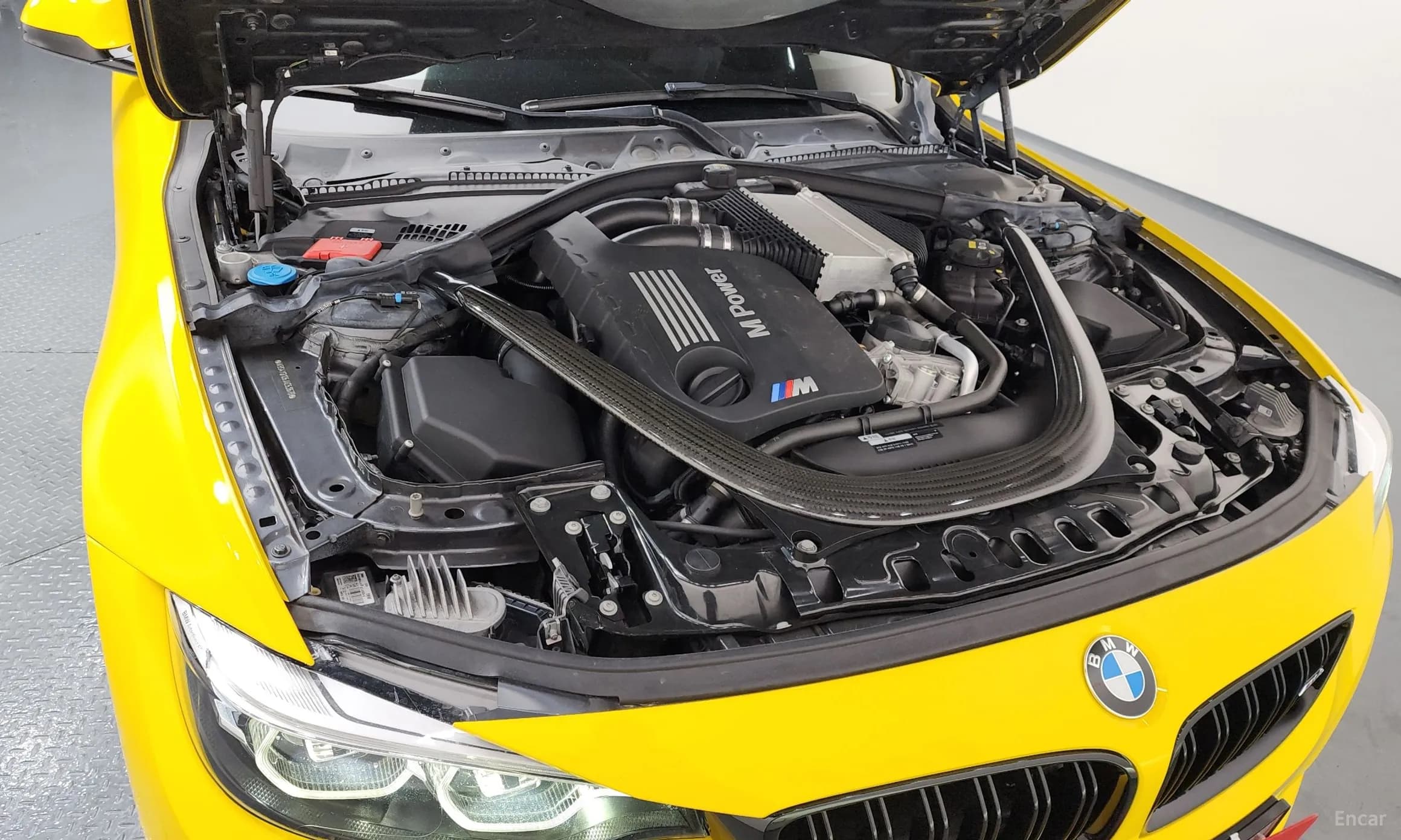 M4 (F82)