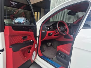 Bentayga