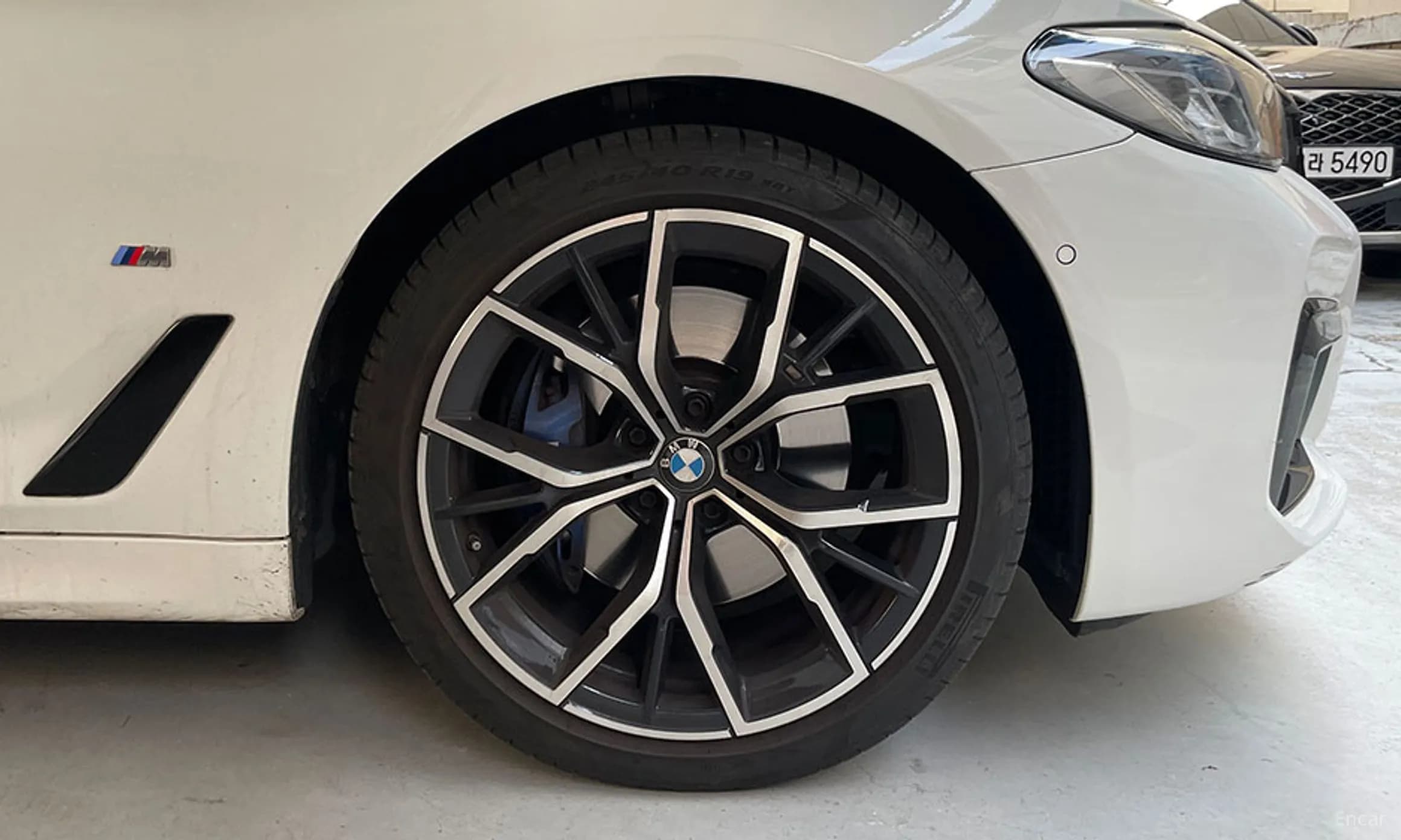 5 Series (G30)