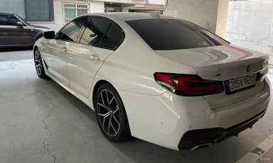 5 Series (G30)
