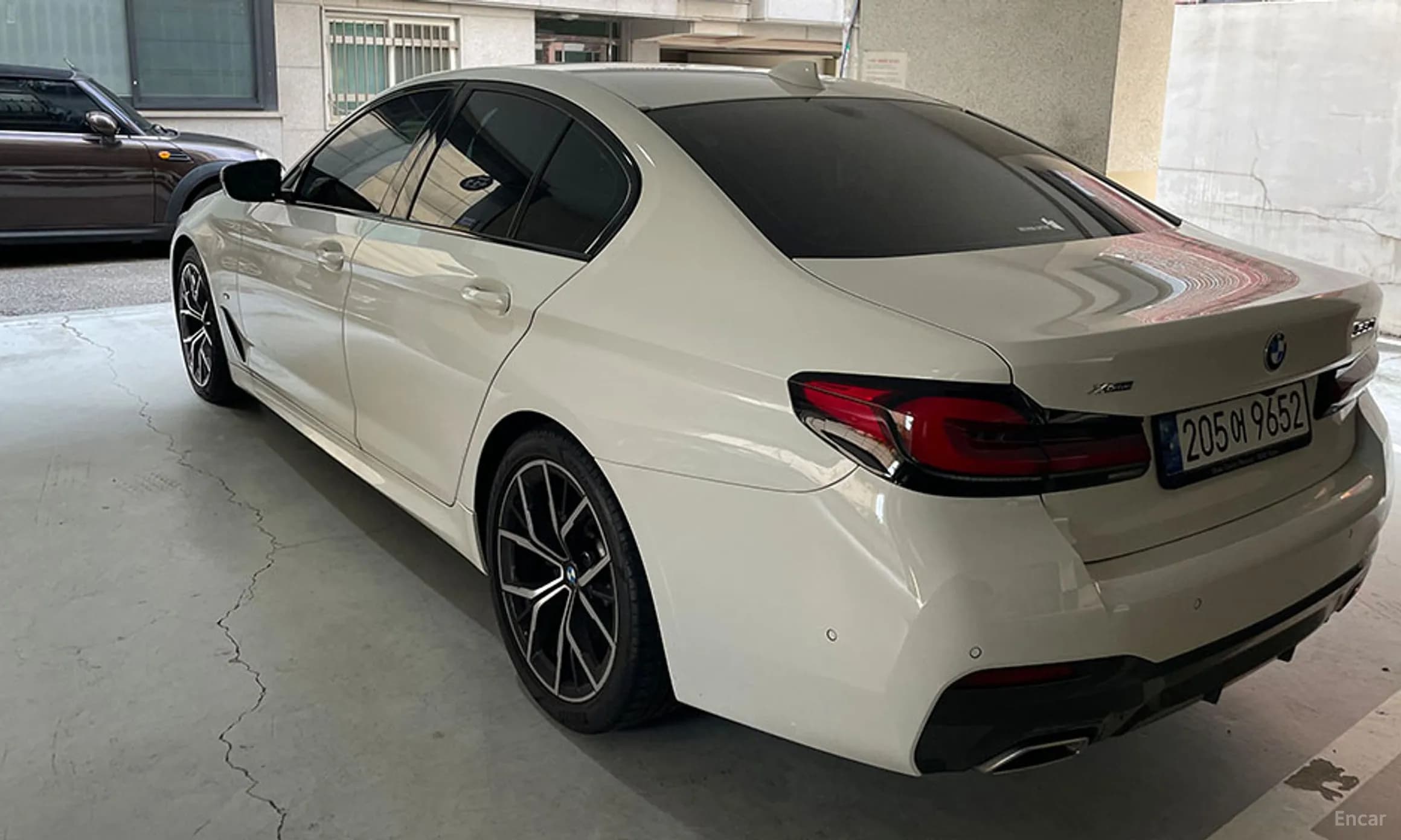 5 Series (G30)