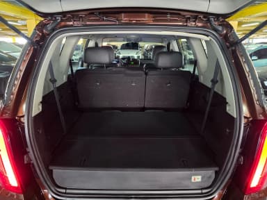 Rexton W