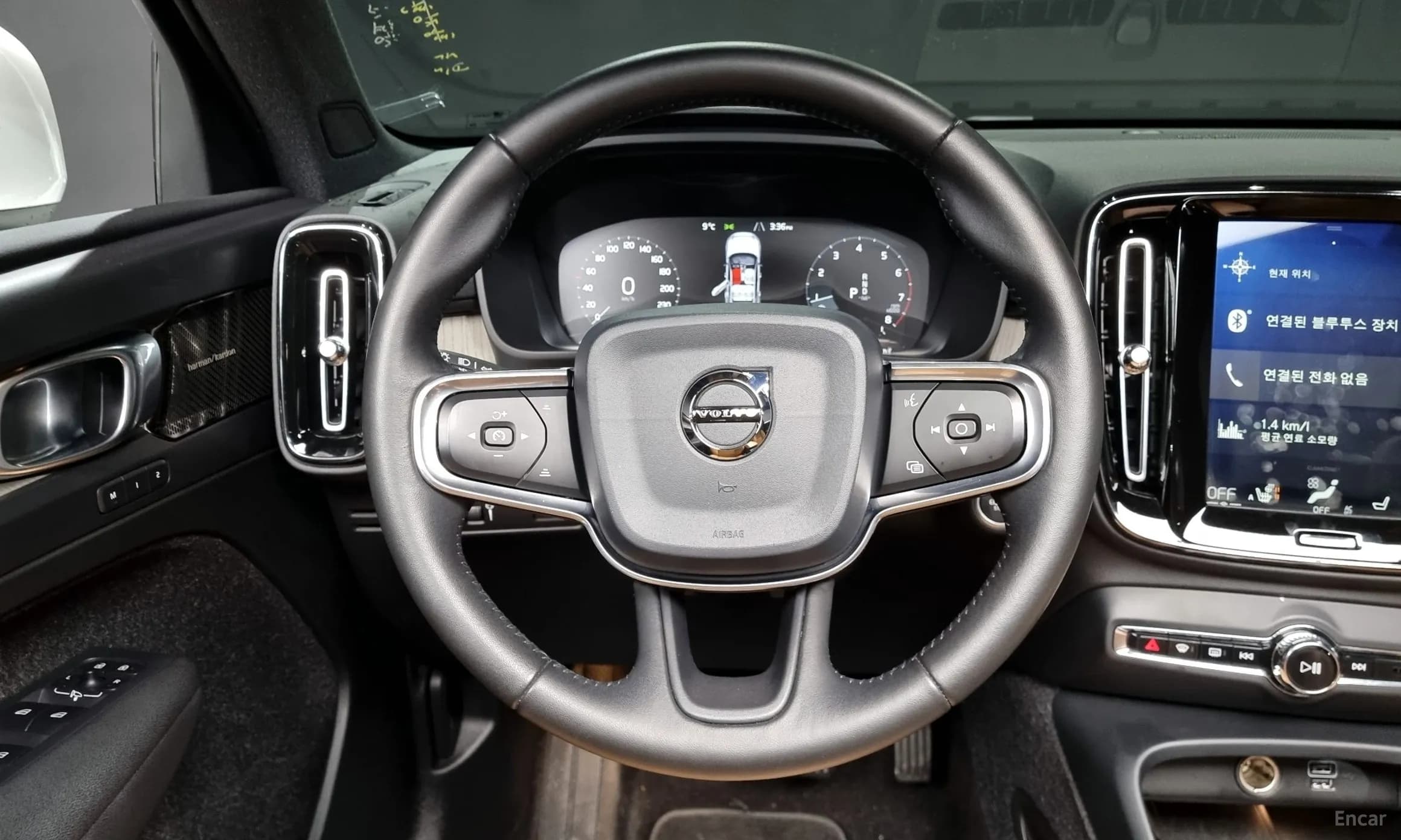 XC40
