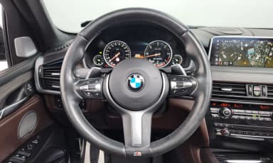 X5 (F15)