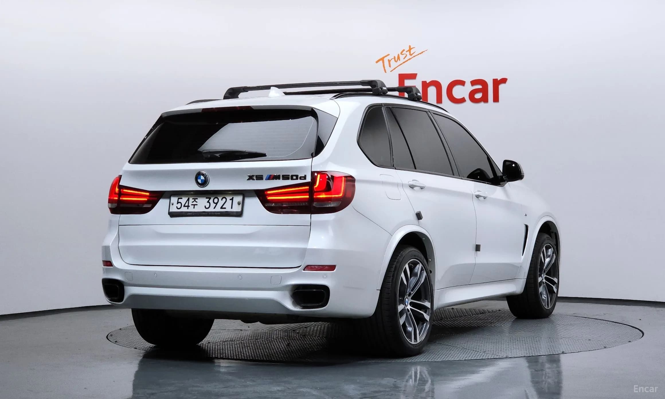 X5 (F15)