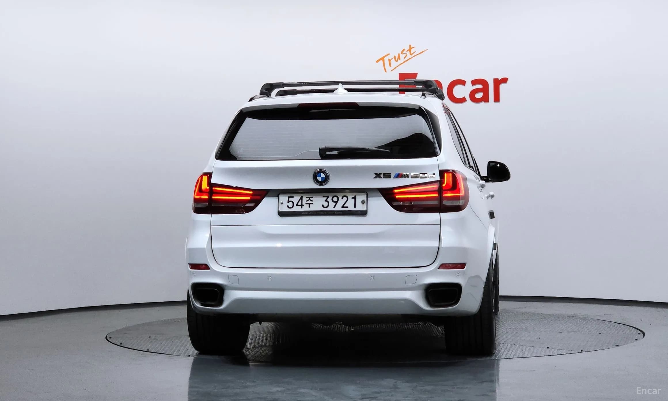 X5 (F15)