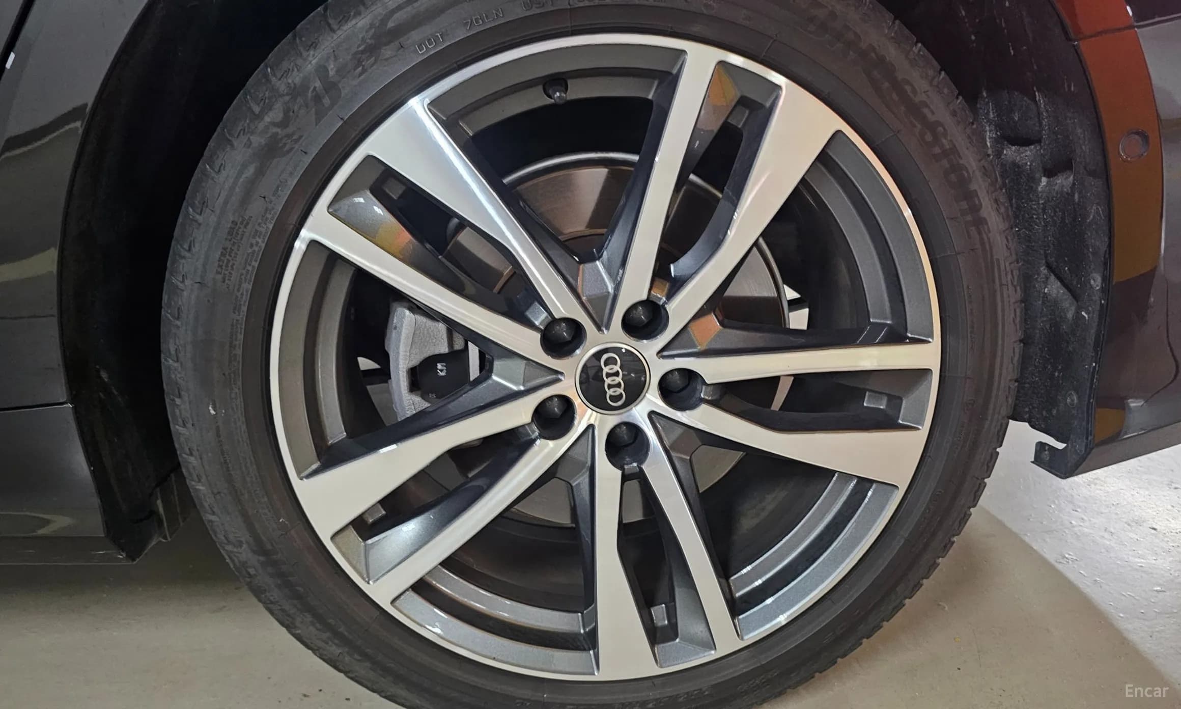 A6 (C8)