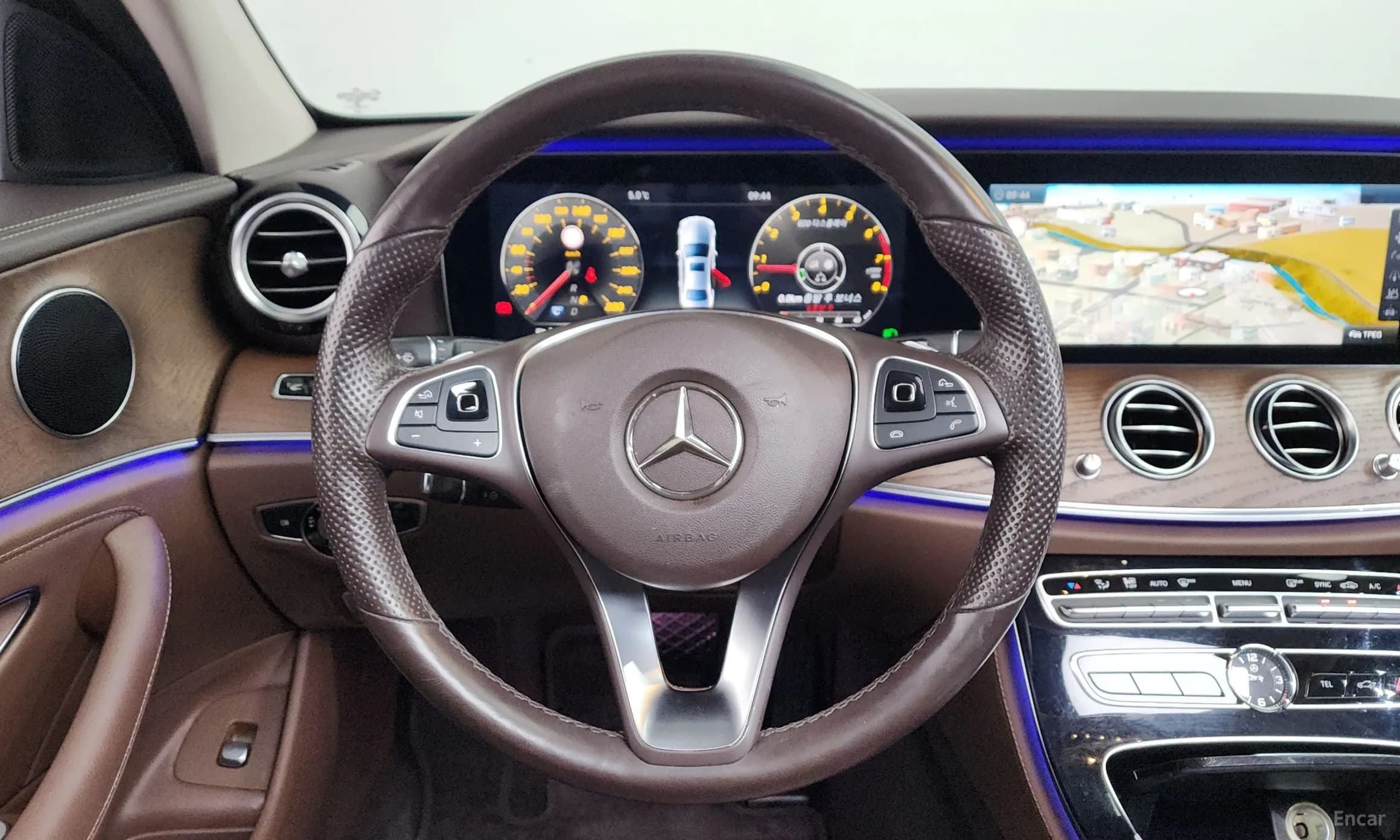 E-Class W213