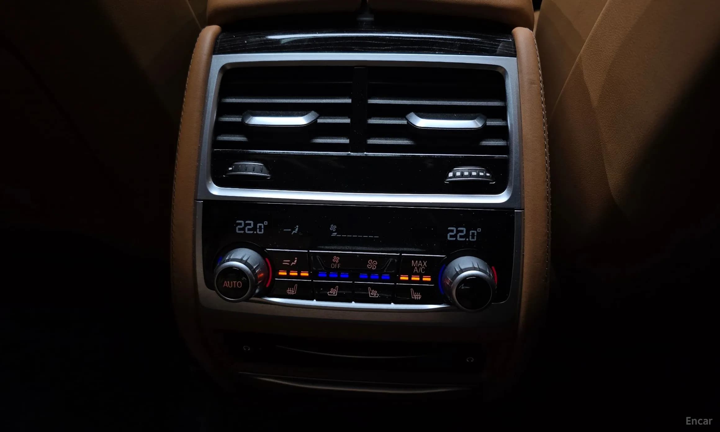 7 Series (G11)