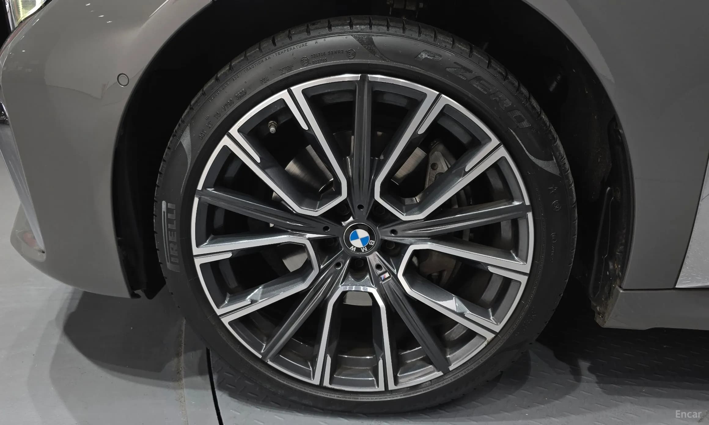 7 Series (G11)