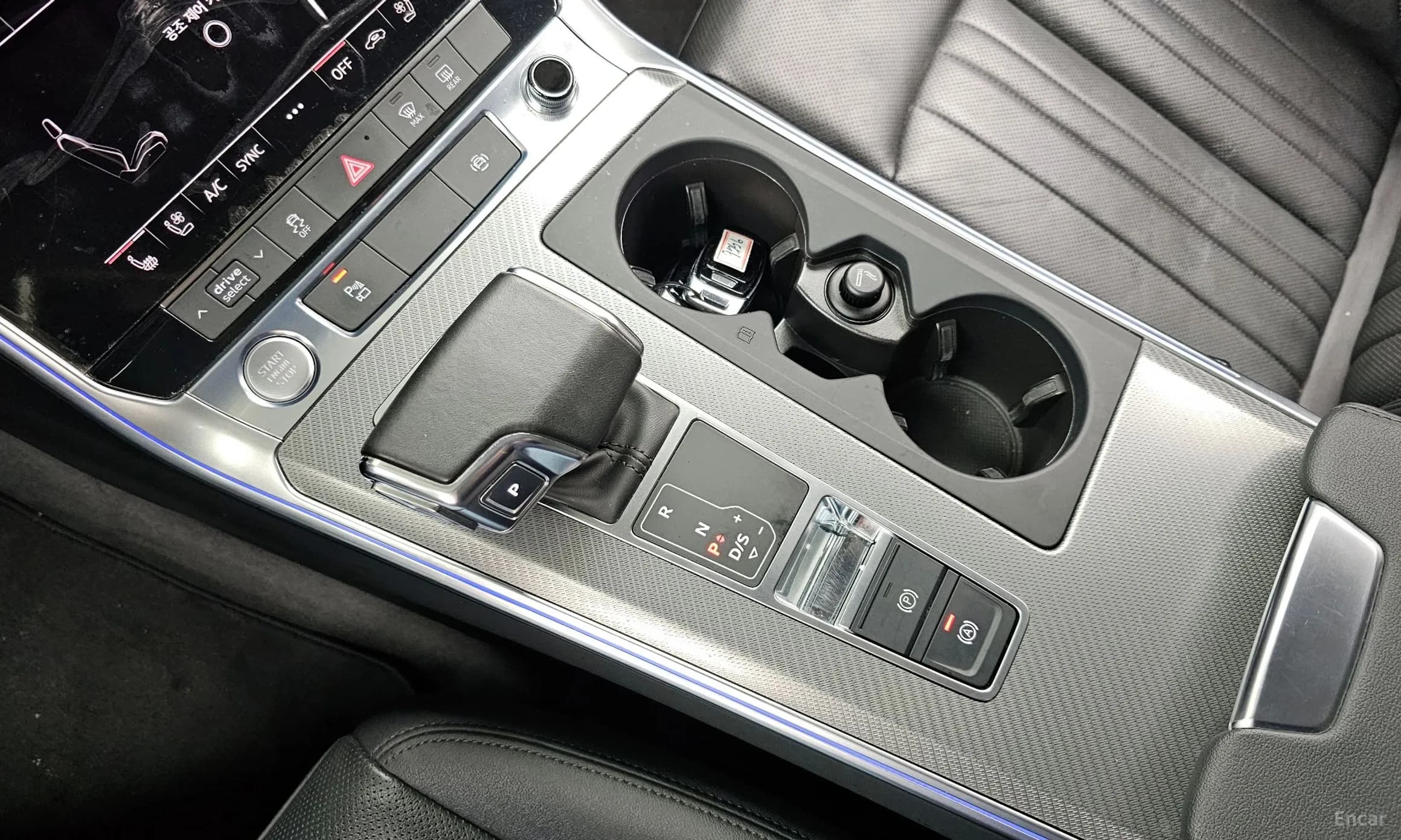 A6 (C8)