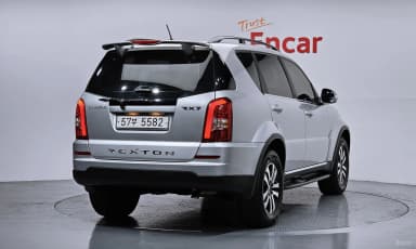 Rexton W