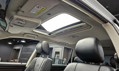 Rexton W