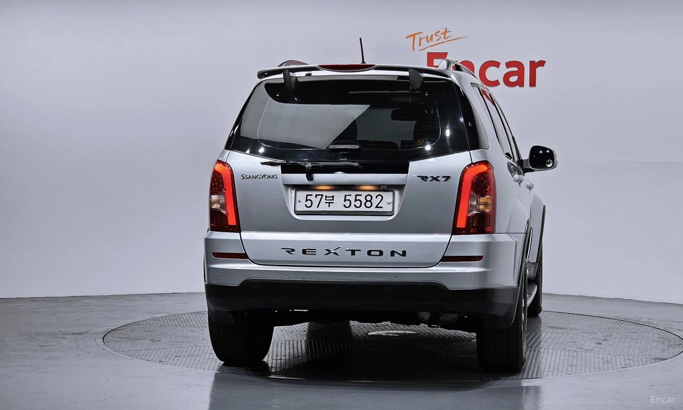 Rexton W