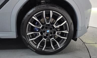 X6 (G06)