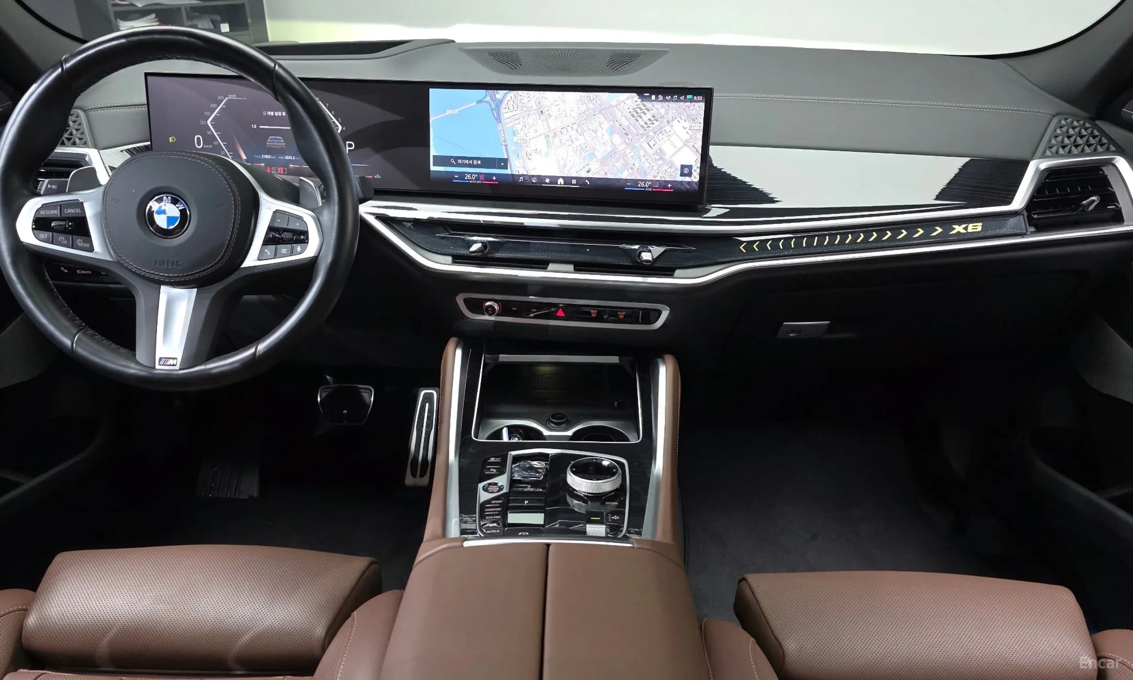 X6 (G06)